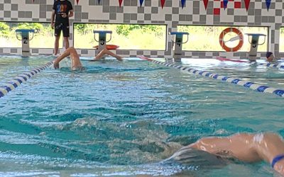 Szkoła Mistrzostwa Sportowego z Jarosławia trenuje na naszej pływalni!